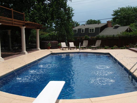 Pool with jumping board - Swimming Pools Service & Repair in Abilene, KS